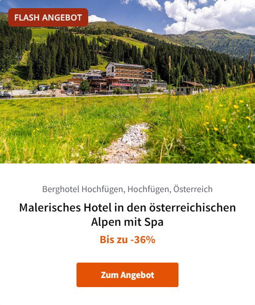 Malerisches Hotel in den österreichischen Alpen mit Spa