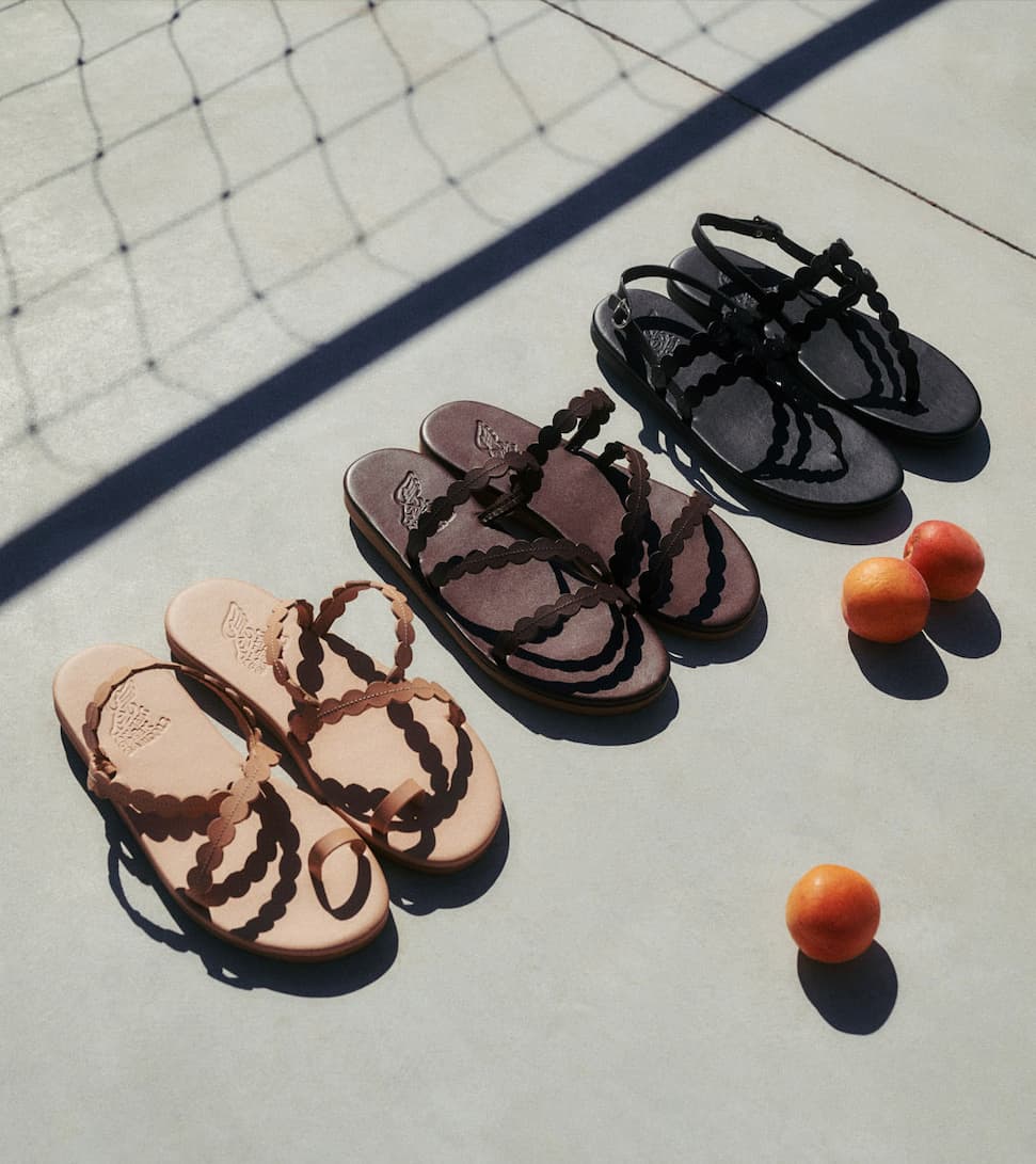 Tan, Choc or Black?