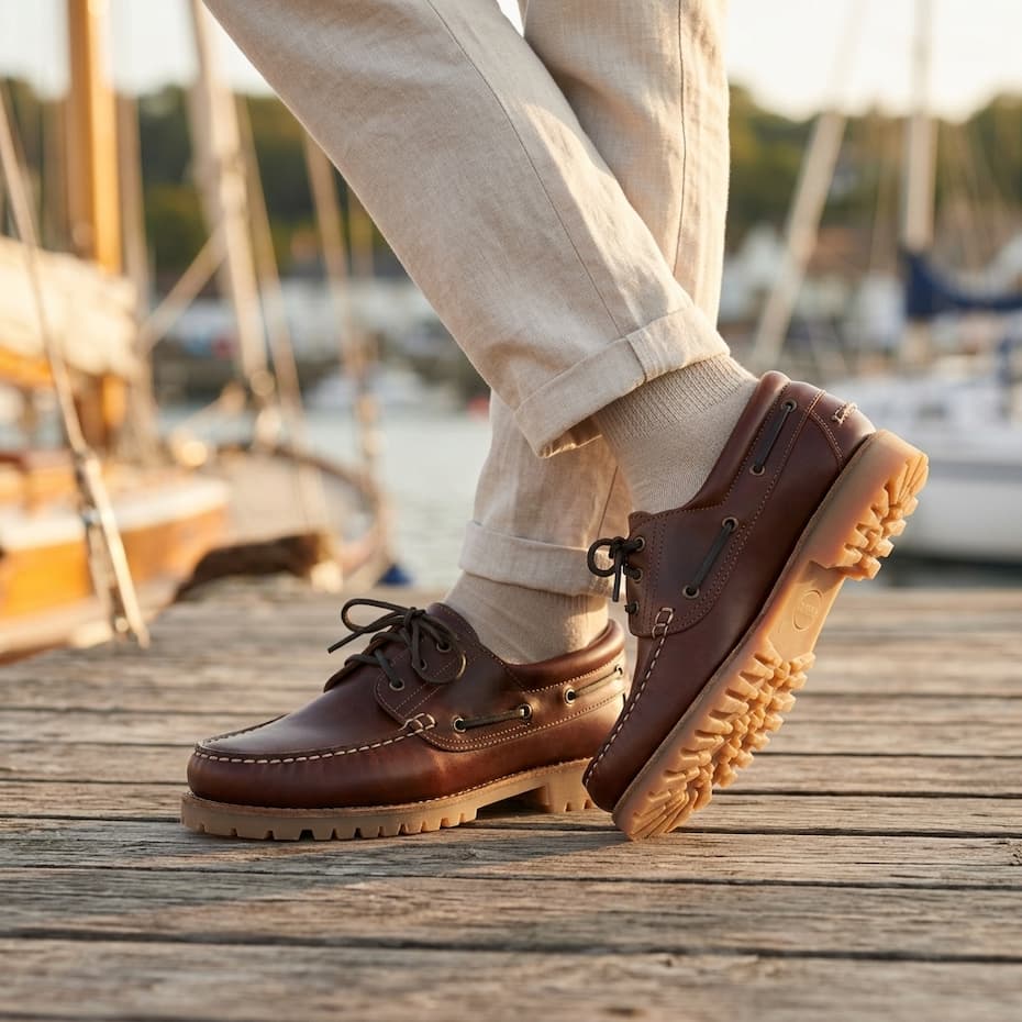 Herring Rock deck shoes in chestnut