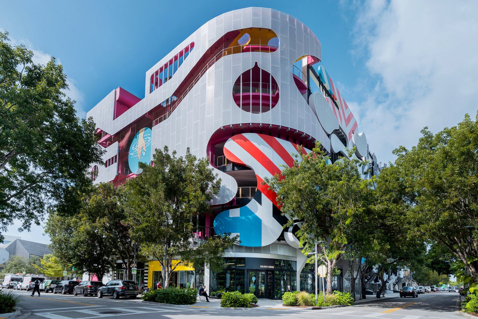 🚶 AFTERNOON STROLL: The Design District