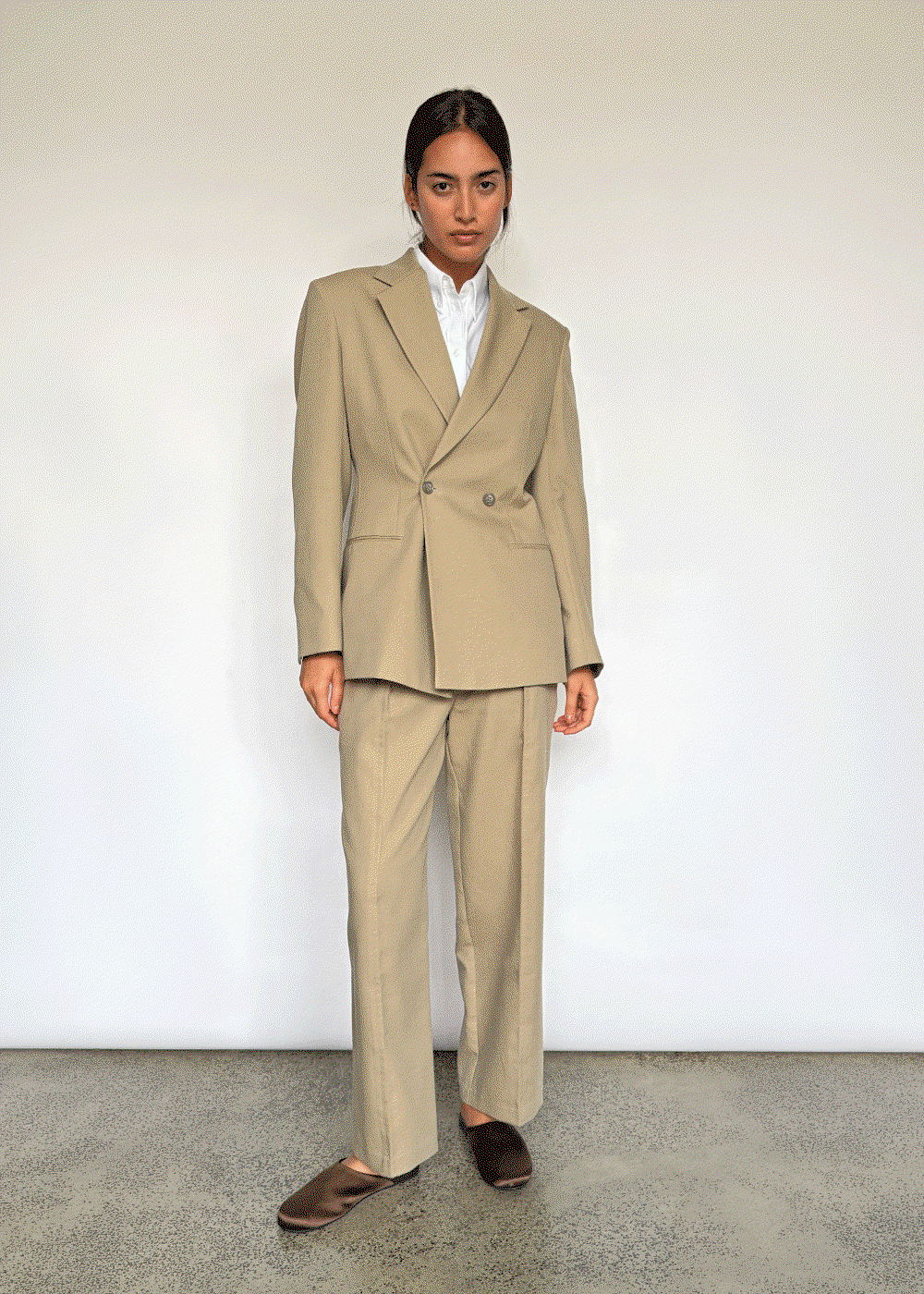 Jac + Jack Edge Cotton Tencel Pant in Rock