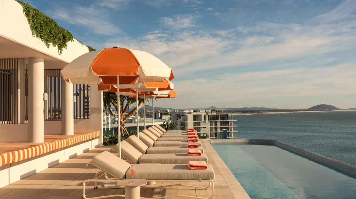Grand Opening: Sunshine Coast Luxury near Mooloolaba Beach with Rooftop Cocktails & Daily Breakfast