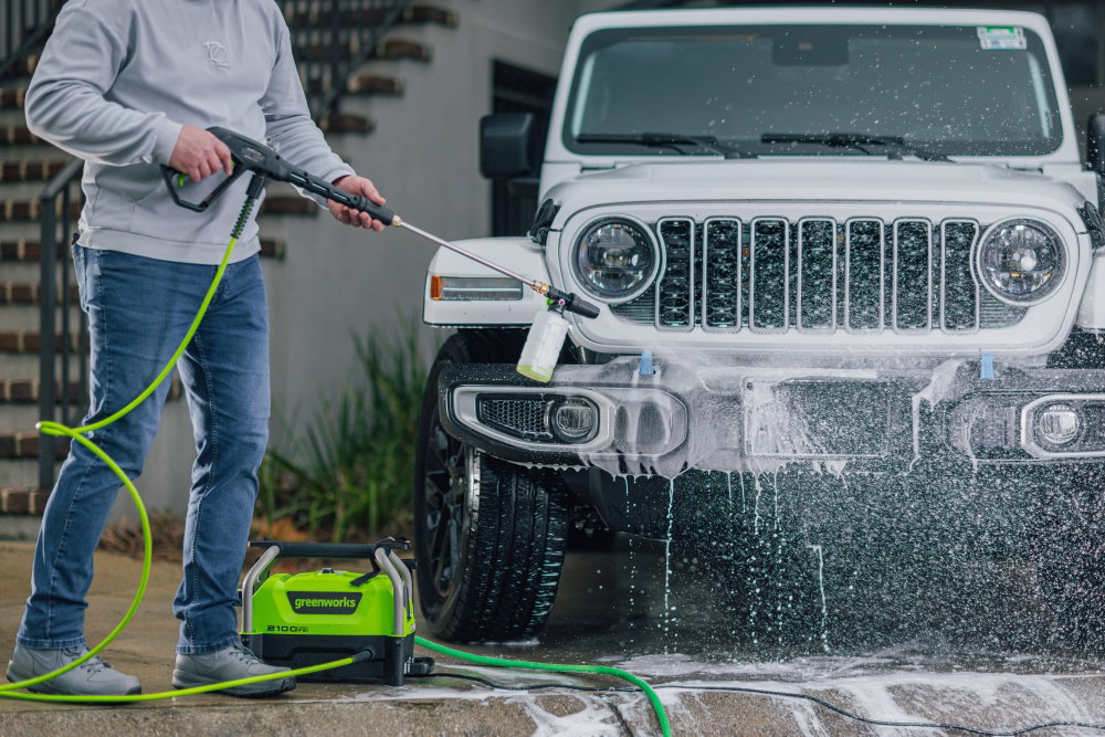 How To Pressure Wash Your House