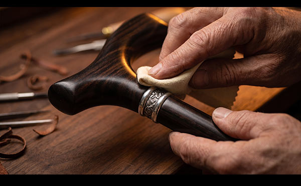 hand polishing cane
