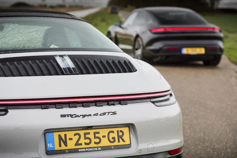 Pijnlijk: Porsche verkoopt vijf keer zoveel 911's als Taycans