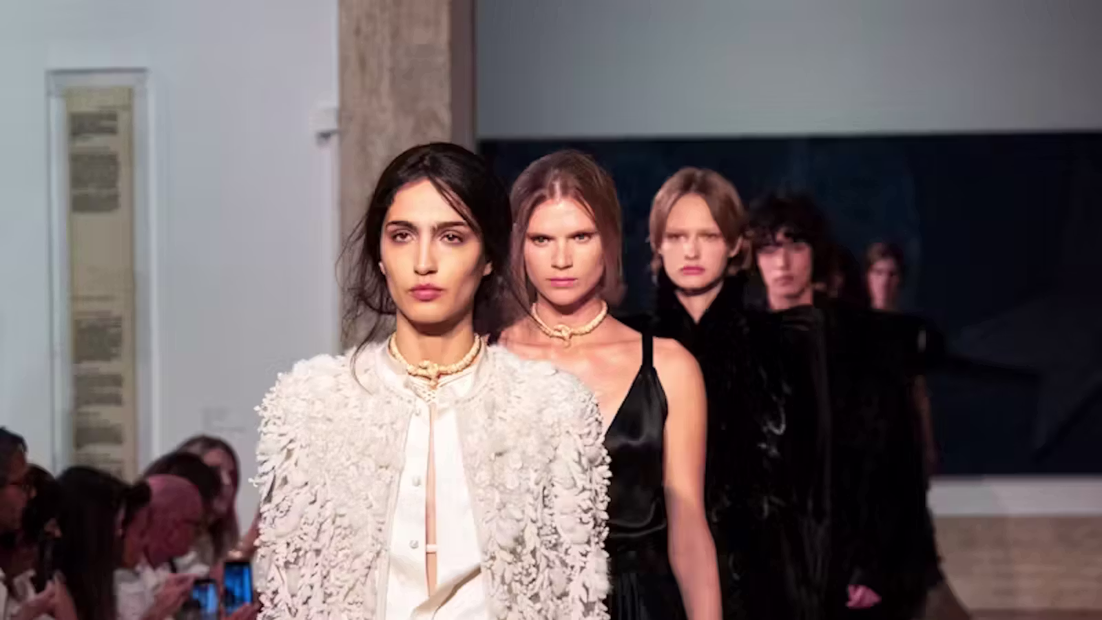 The Fendi Fall Couture Show Was A Minimalist's Dream 