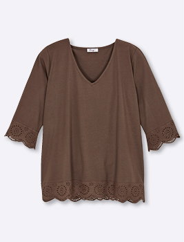 Braunes Shirt mit Lochstickerei an Ärmeln und Saum.