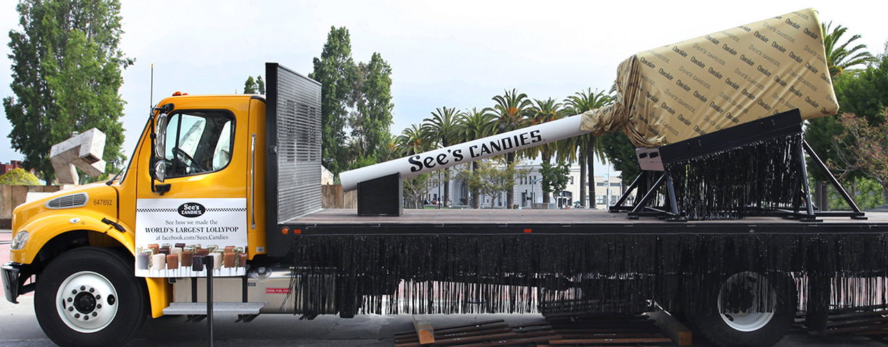 Oversized See’s Lollypop on a flatbed semi truck