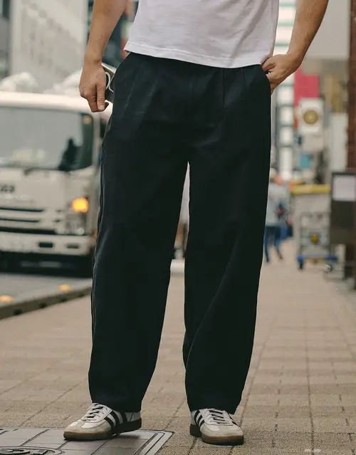 Madison Barrel Fit Pleated Pants