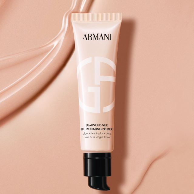LUMINOUS SILK ILLUMINATING PRIMER