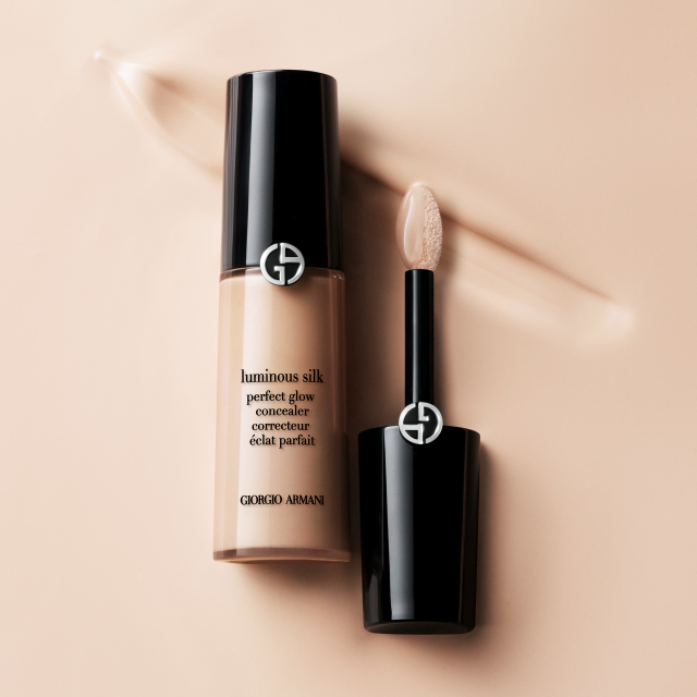 LUMINOUS SILK MULTI-PURPOSE CONCEALER