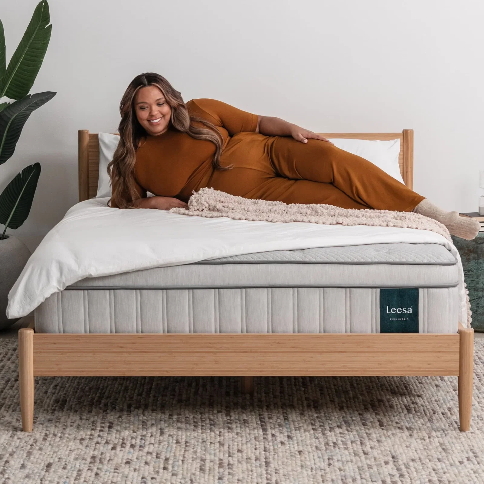 Image of Plus Hybrid Mattress