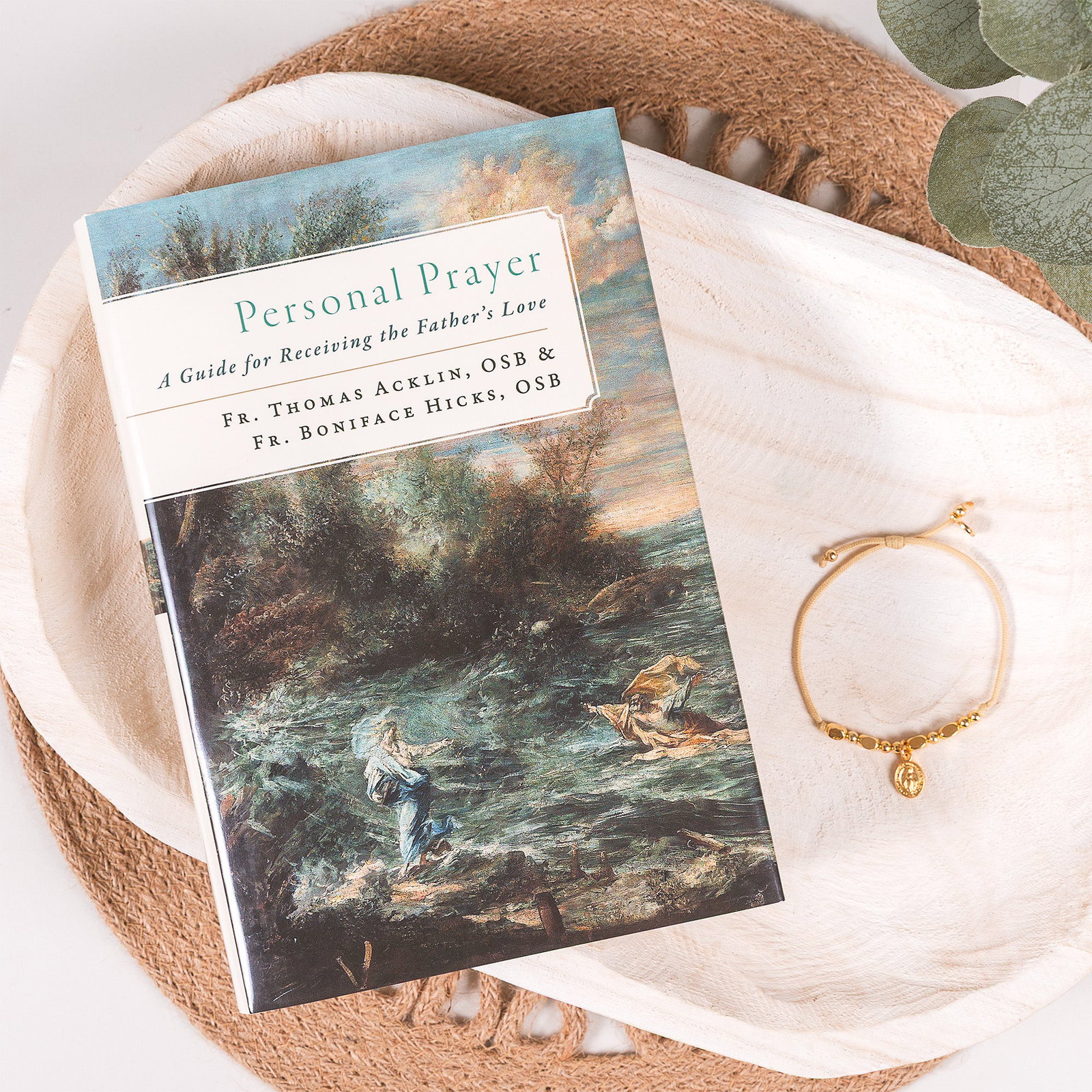 Catholic Prayer Gift Set – Gold Miraculous Medal Bracelet & Personal Prayer Book