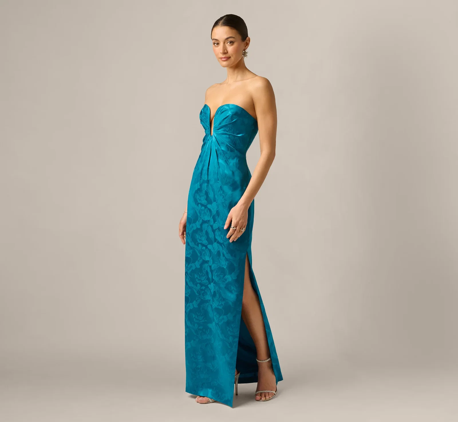 Image of Strapless Floral Jacquard Plunge Gown In Peacock