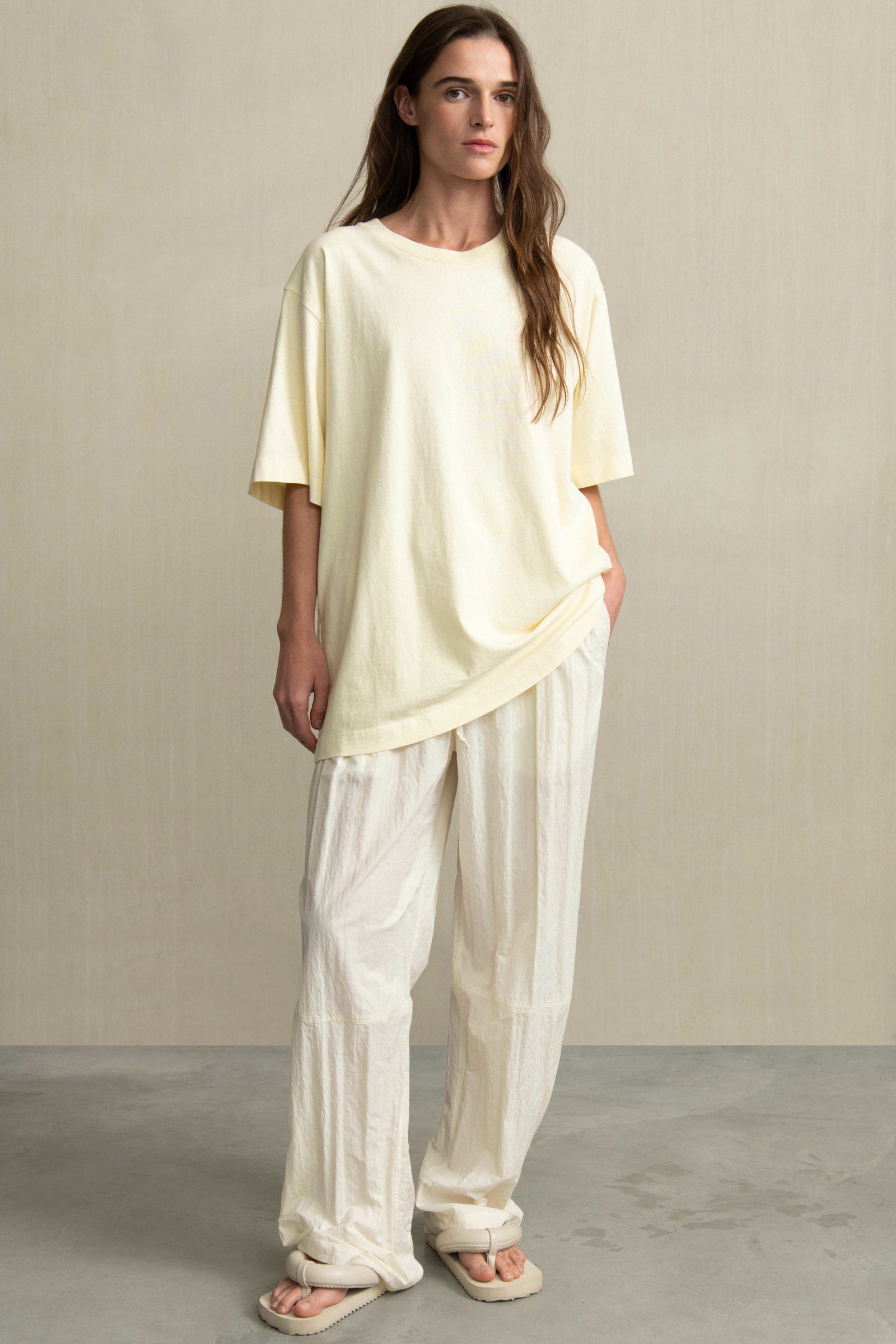 Image of VANDA TEE LIGHT YELLOW