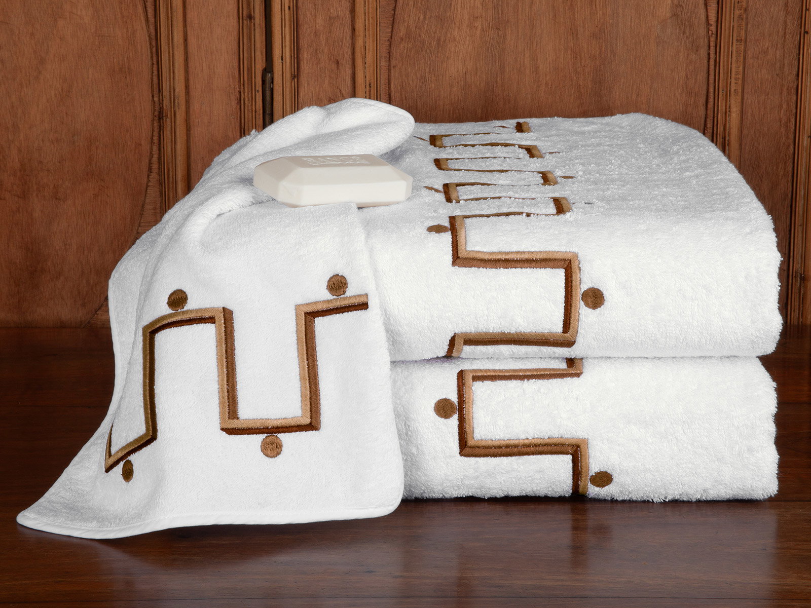 Designed to attract attention, and compliments, once you add the bold, contemporary style of these lavish towels to your bathroom space