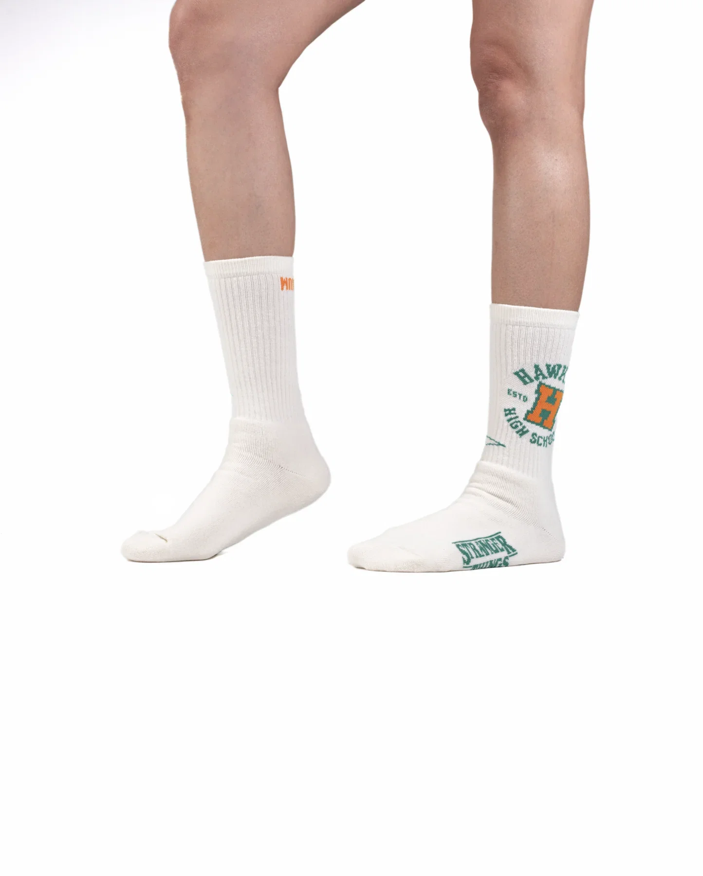 Image of SX7448-264 | STRANGER THINGS HAWKINS SOCKS | BEIGE