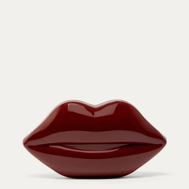 GARNET RED MEDIUM LIPS CLUTCH BAG