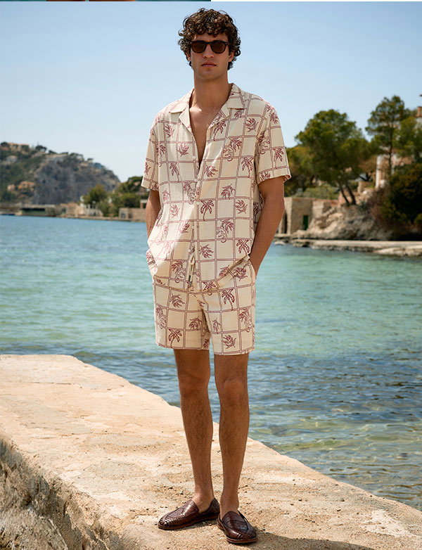 Tropical Patchwork Linen-Blend Short Sleeve Shirt