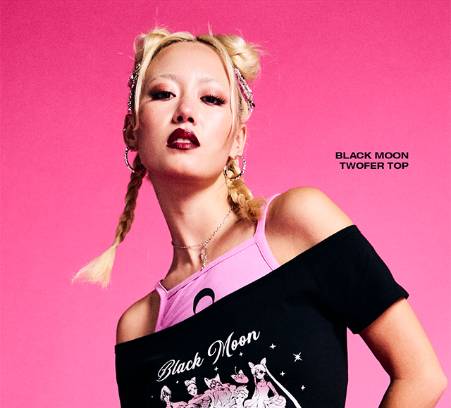 Product shown: Black Moon Twofer Top