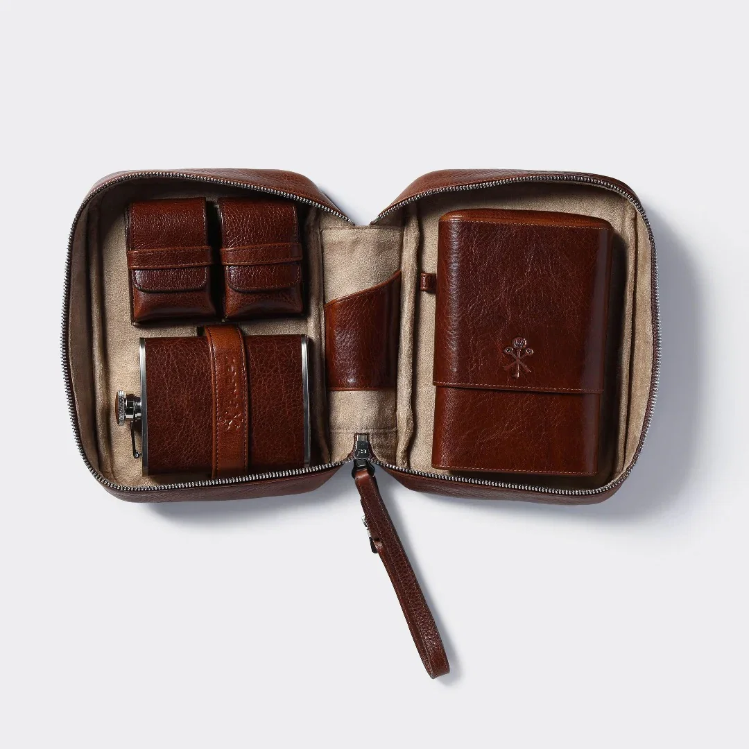 Image of Custom Havana Leather Cigar Travel Case in Antique Saddle
