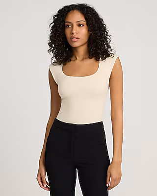 Body Contour High Compression Scoop Neck Cap Sleeve Bodysuit
