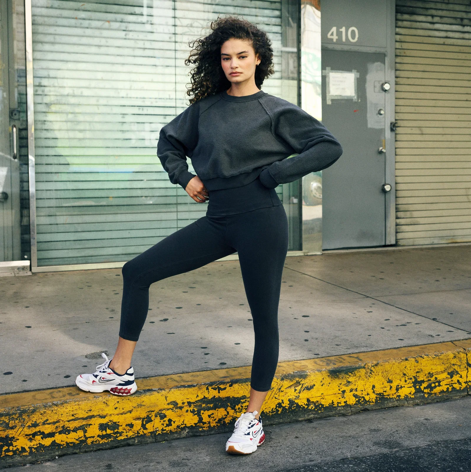 Image of Momo Midi Legging 19"