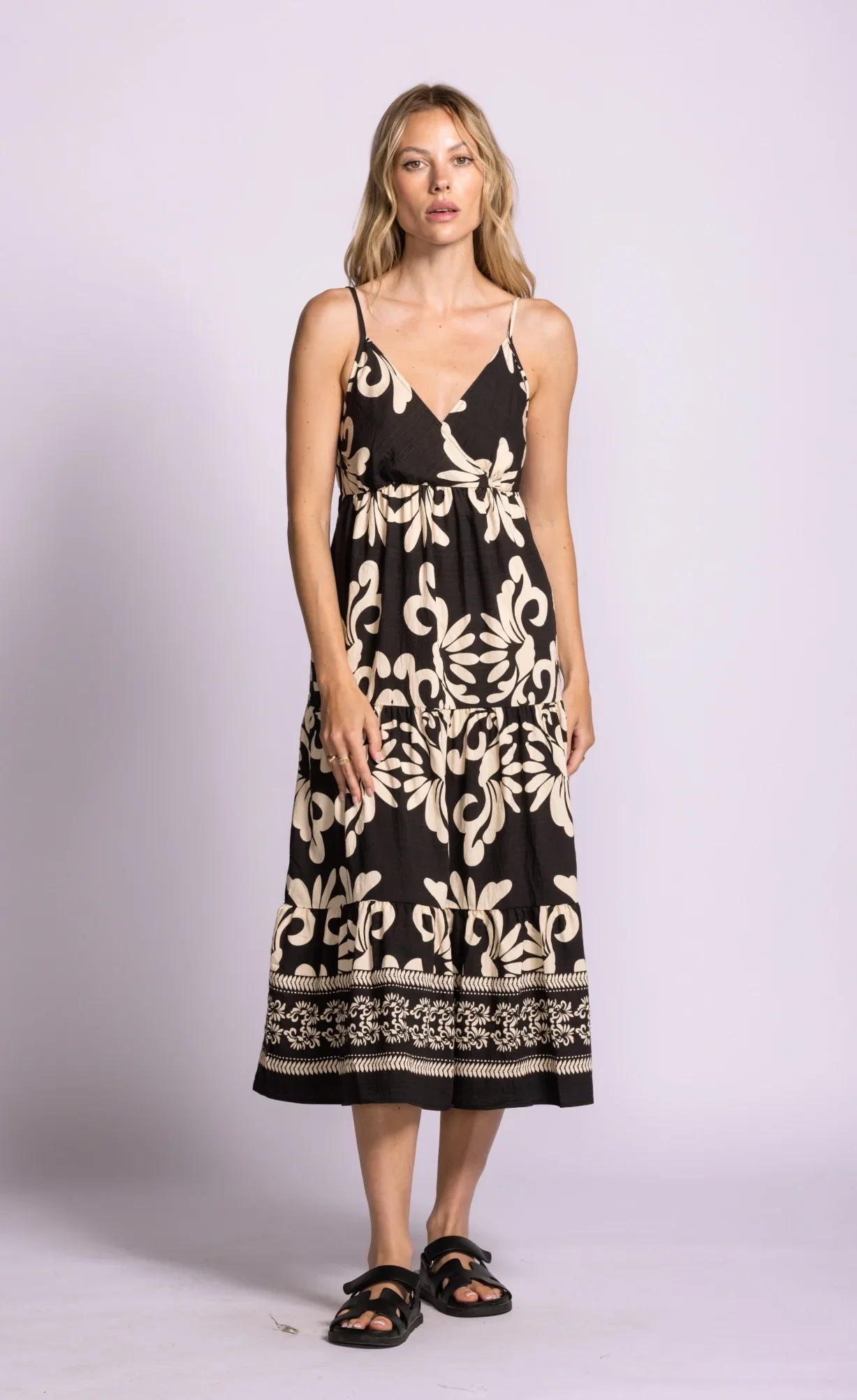Archwood Dress Black