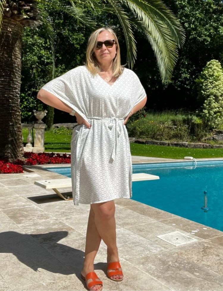 The Avid Seamstress Sewing Pattern The Tunic (PDF)