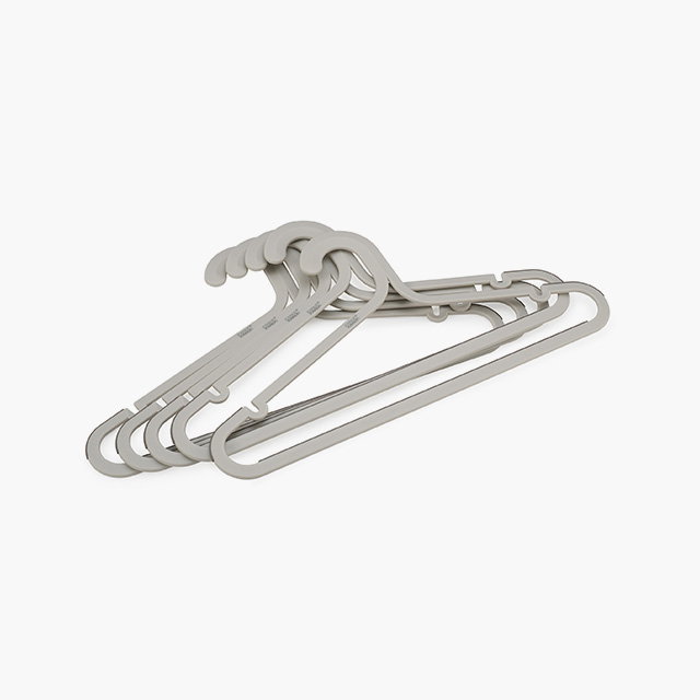 Orderly™ Set of 5 Anti-tangle Ecru Clothes Hangers