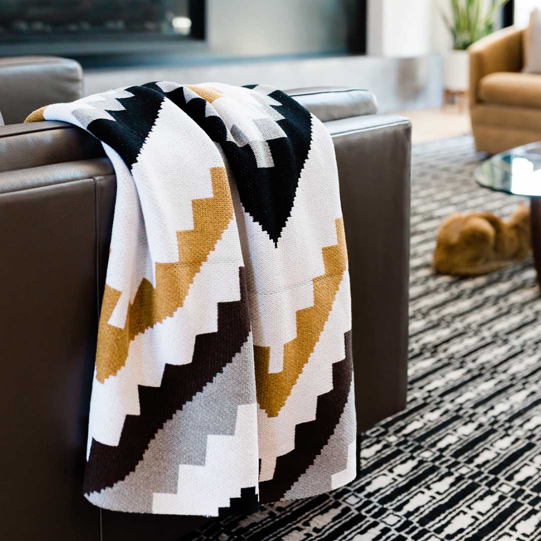 Image of Homeland Throw
