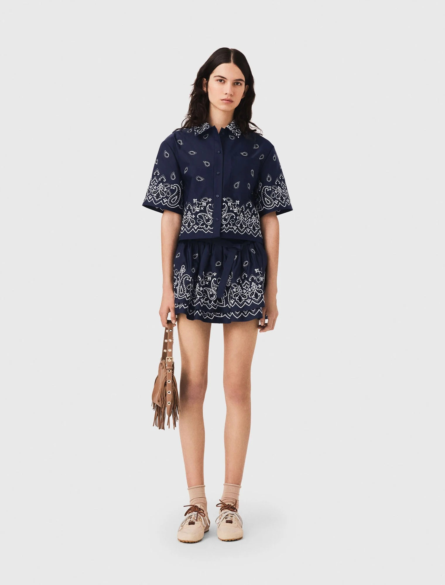Short-sleeve polo with pockets