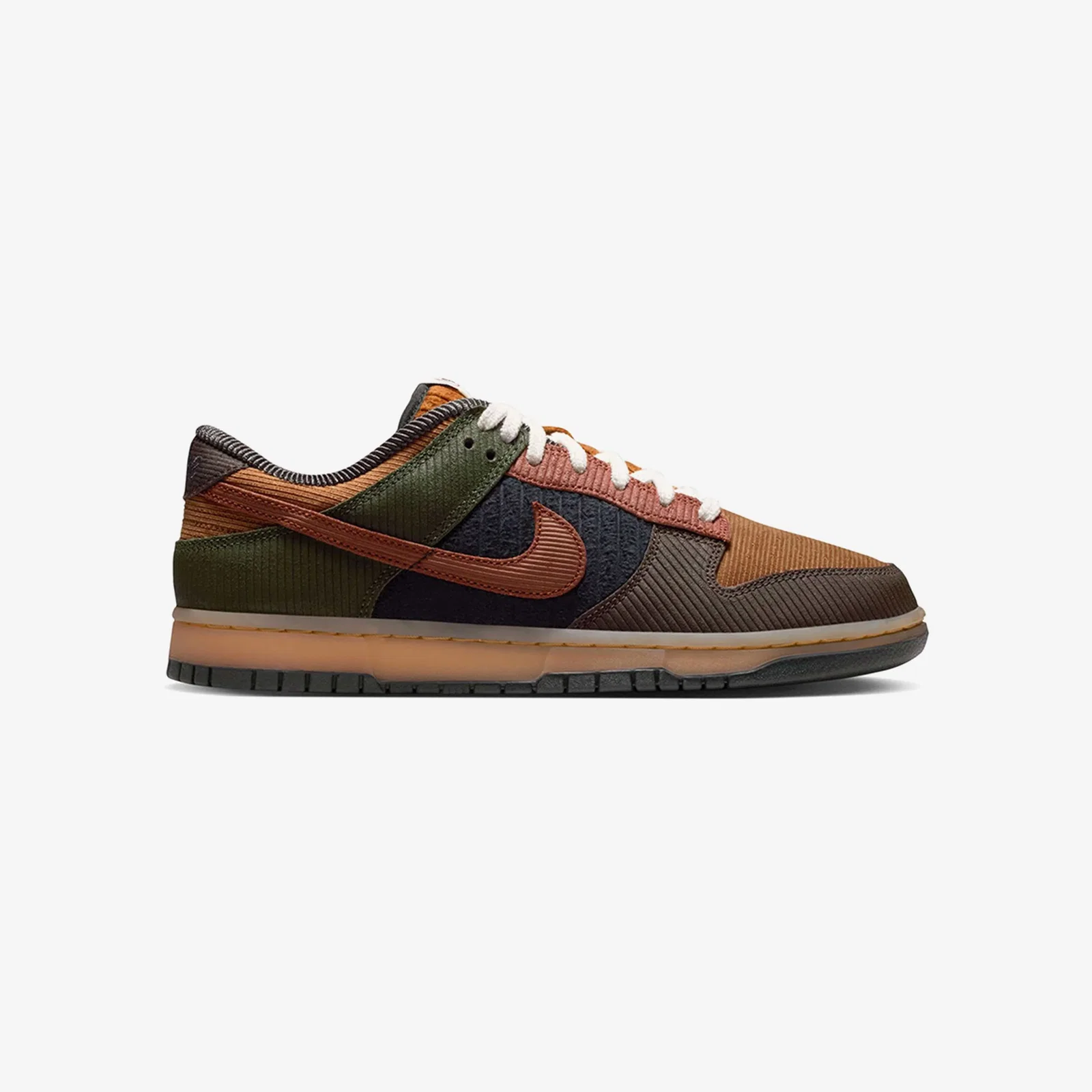 Image of Dunk Low Retro Premium