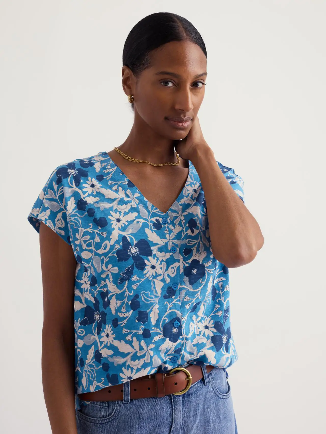 Studio Glass V-neck Jersey Top