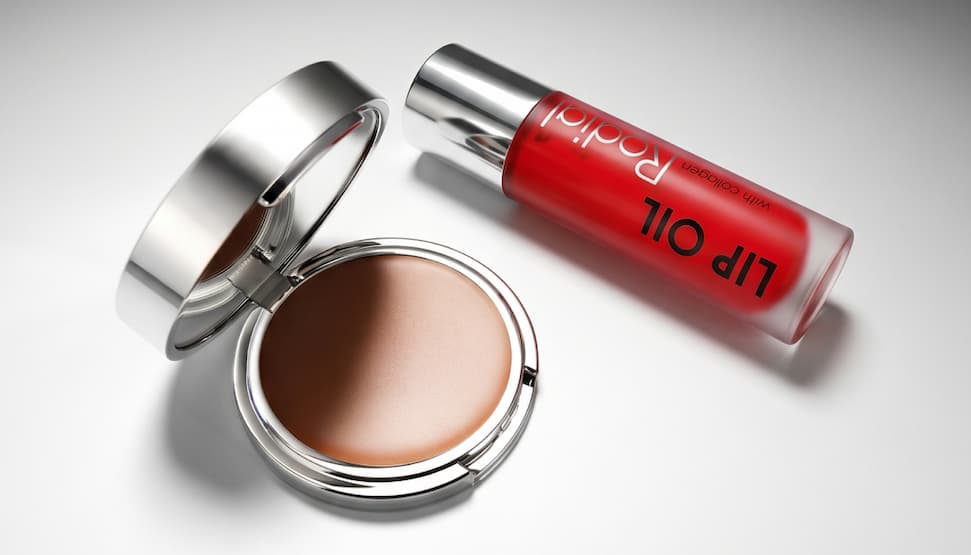 Complimentary Lip Oil Cherry