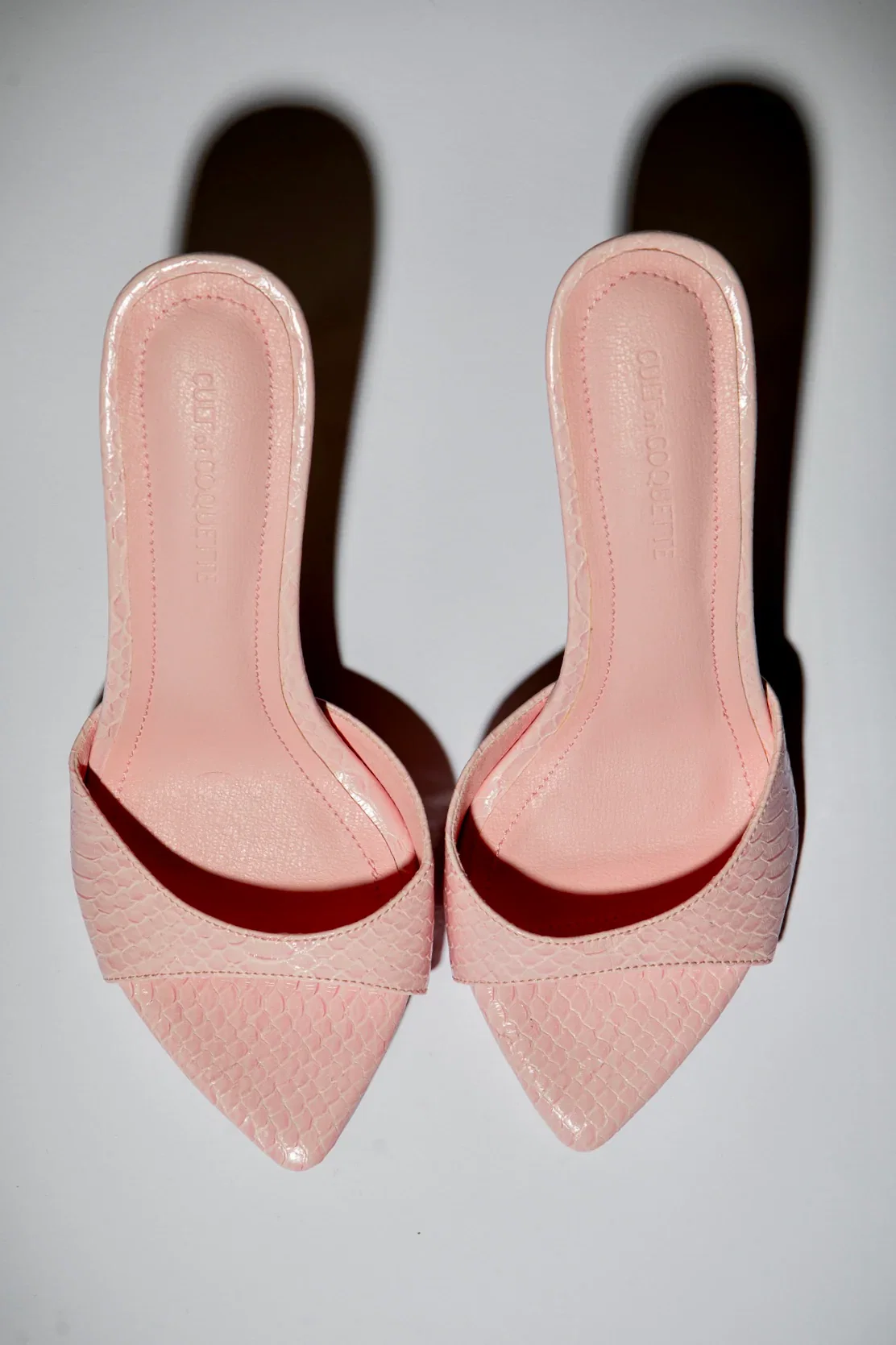 Image of Gia Powder Pink Reptile Vegan Mules 80 mm