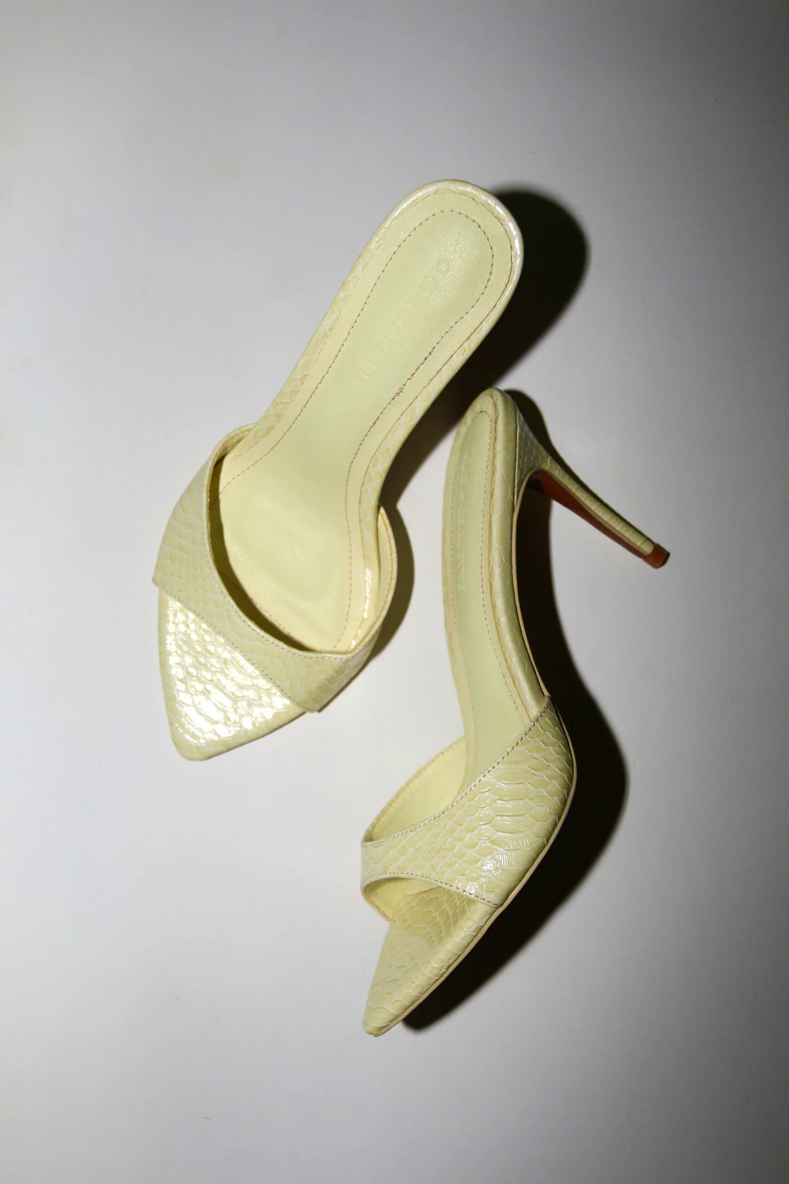Image of Gia Butter Yellow Reptile Vegan Mules 80 mm