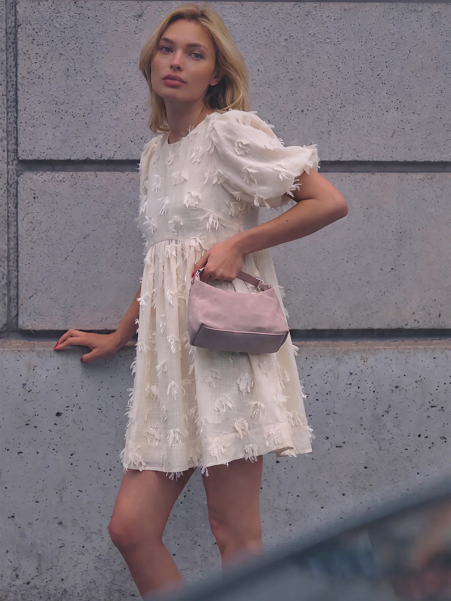Image of Shortsleeves Puff Sleeve 3D Floral Shift Dress