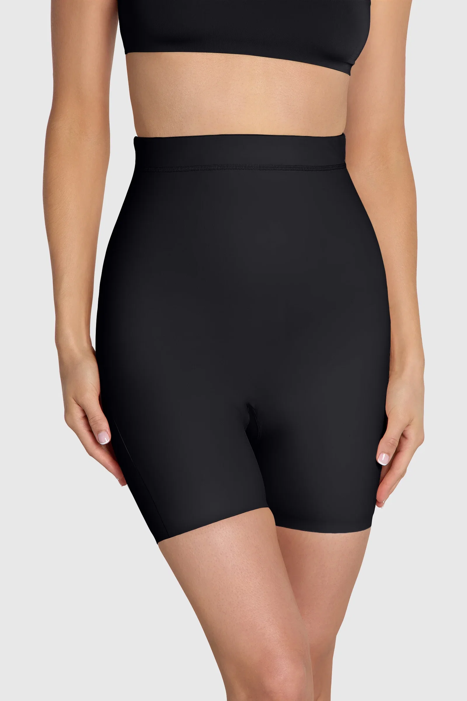 Image of The Invisible Shorts Black
