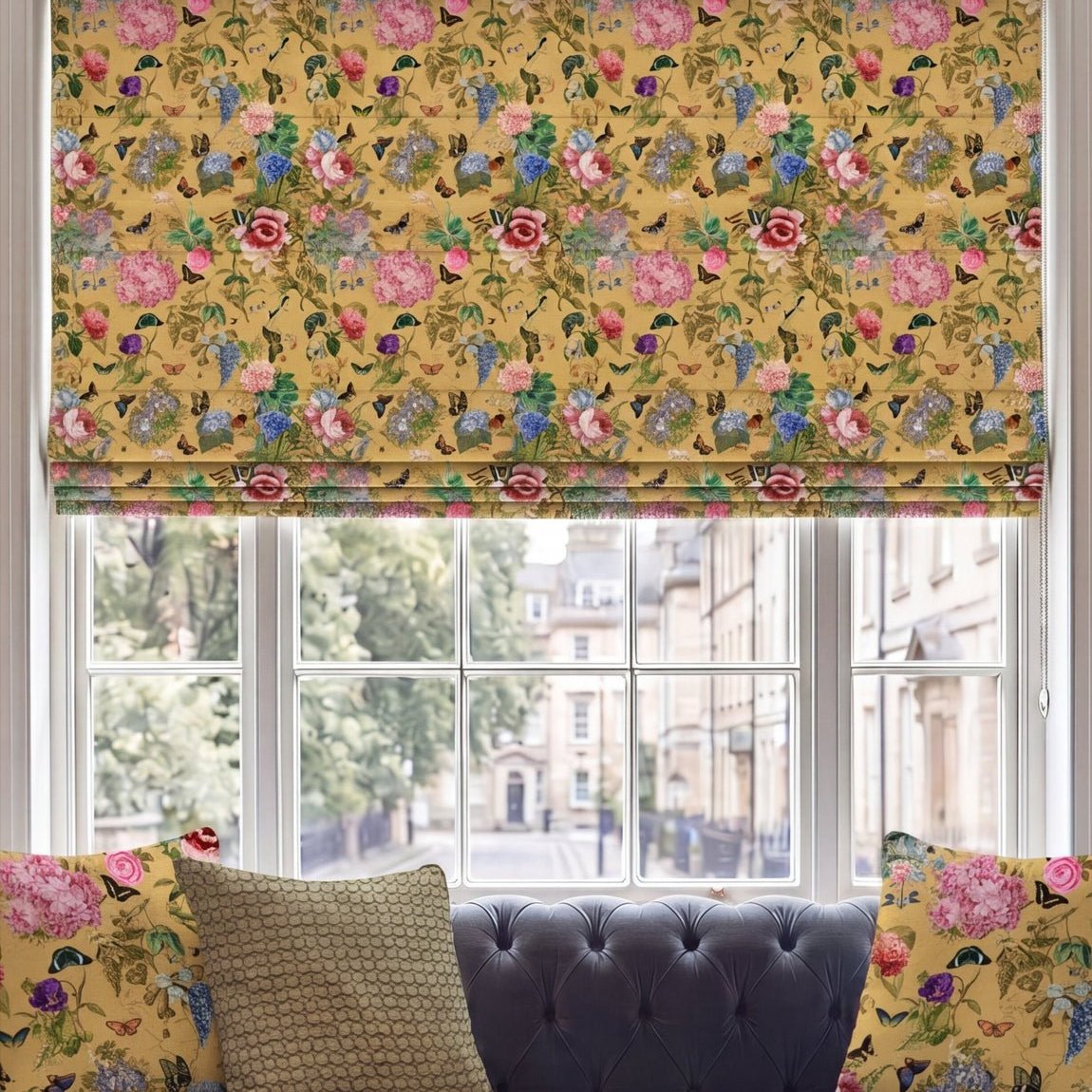 Carrie Neely  Paradise Roman Blind