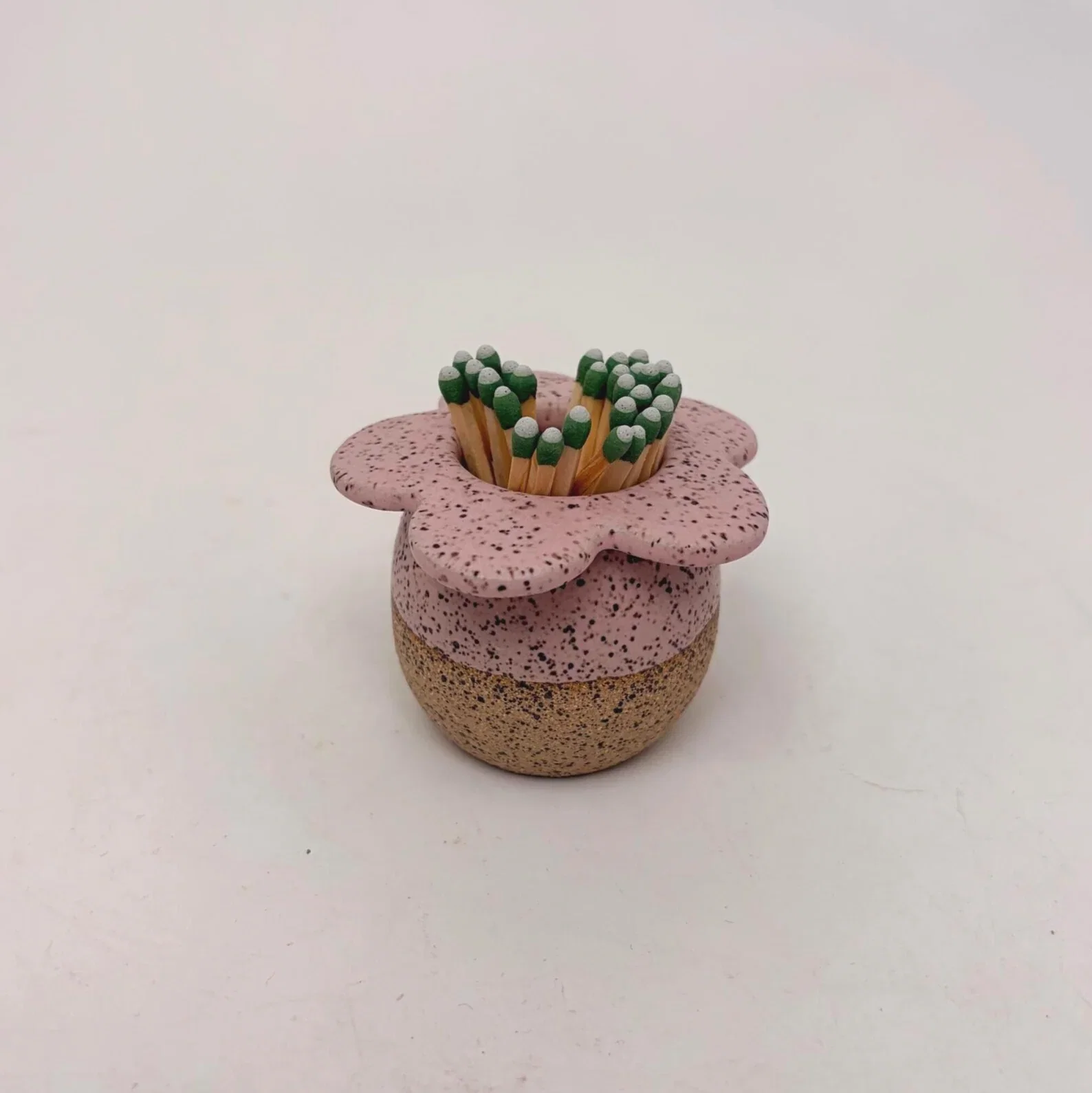 Image of Daisy Ceramic Match Holder & Striker
