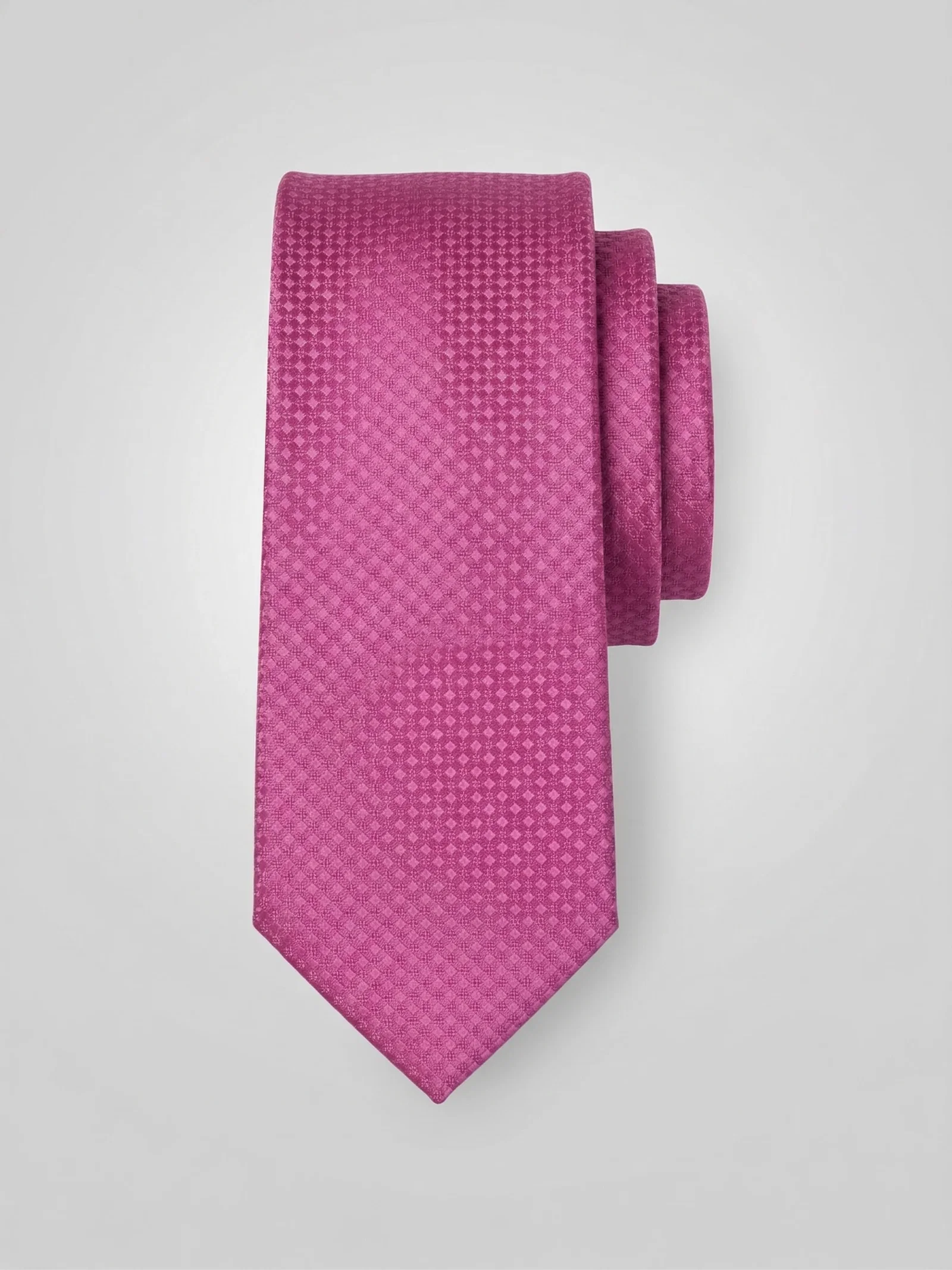 Slim Fit Solid Plain Weave Necktie Slim Fit Solid Plain Weave Necktie