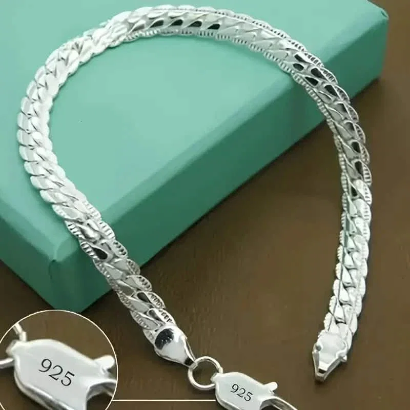 Image of Gleaming Treasure Elegant 925 Sterling Silver Bracelet