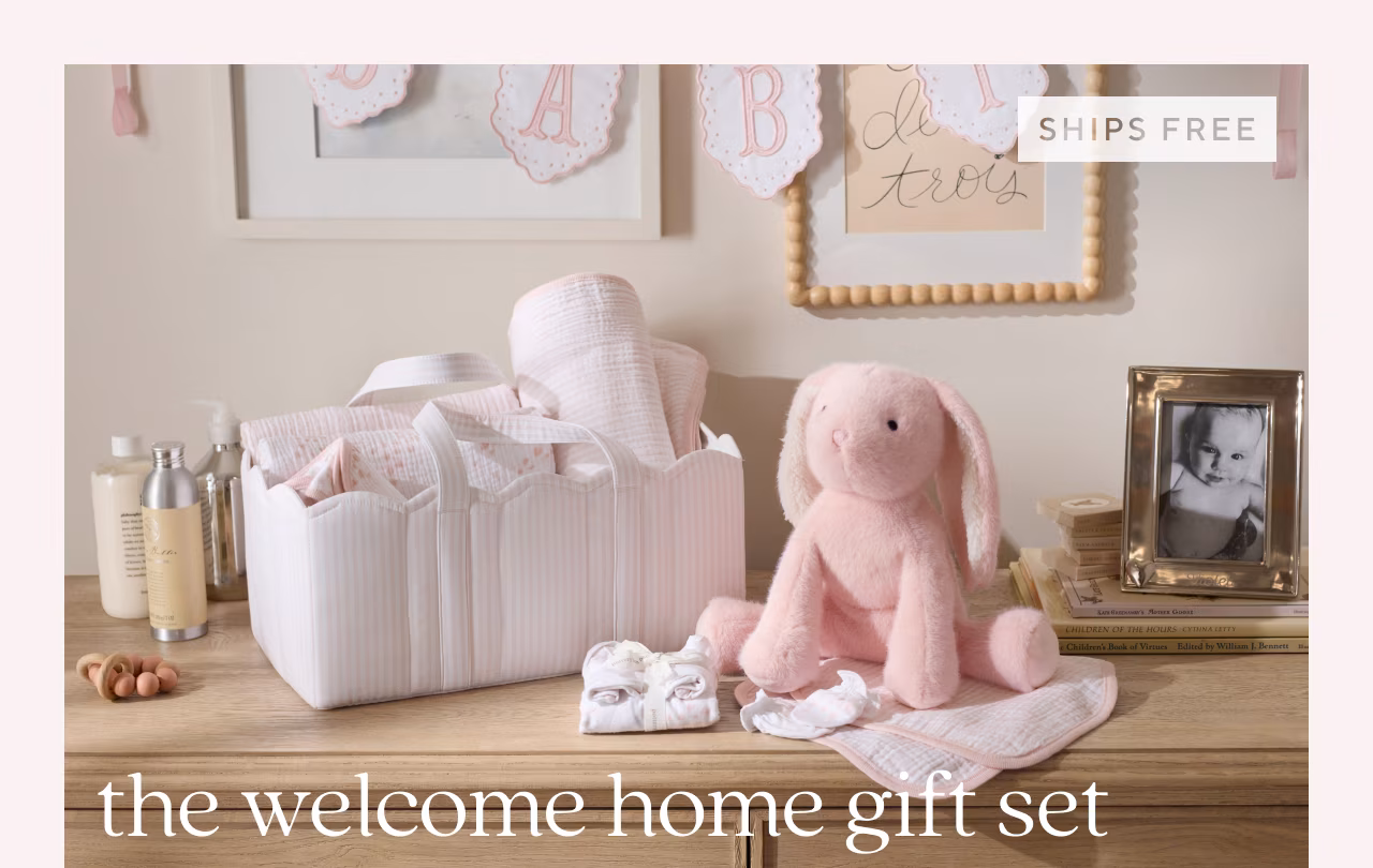 the welcome home gift set