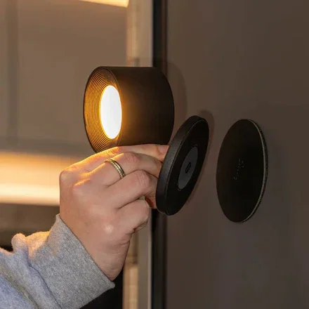 Magnetic Light SPOTY incl. Pad