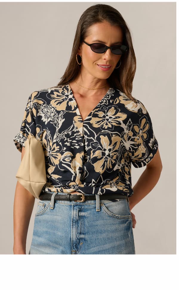 Short Sleeve Open Twist Front Top In Navy Ivory Whimsical Floral