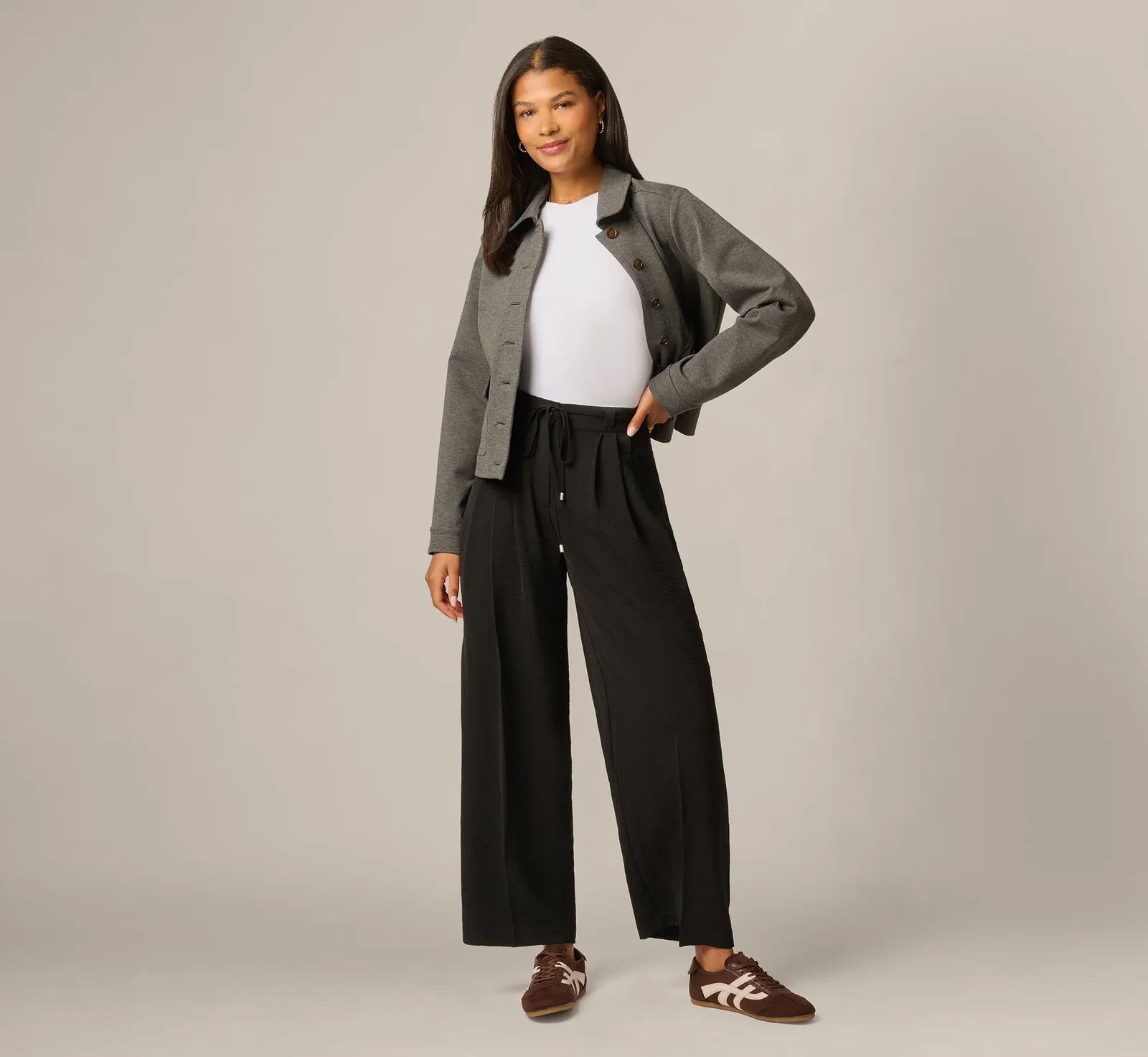 Image of Tie Belt Airflow Pleated Wide Leg Pant In Black