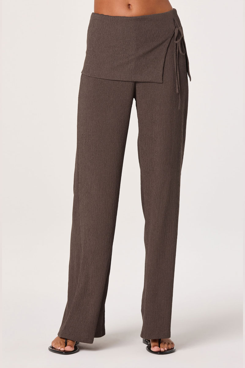 https://www.astrthelabel.com/products/kyara-pants-acp7430?variant=44950071967920&utm_content=Kyara%20Skirt-Panel%20Wide%20Leg%20Pants