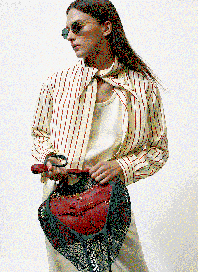 EXPLORE NEW TOPS
