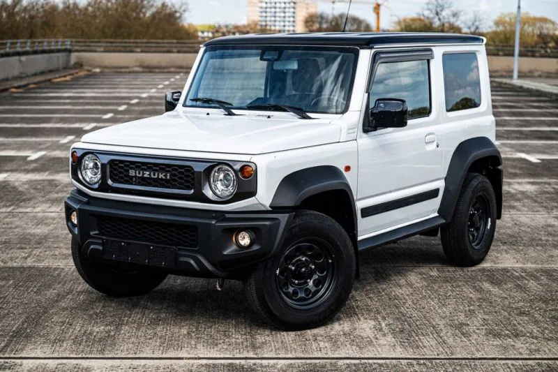 Suzuki Jimny blijkt gouden investering: geen afschrijving, maar tienduizenden euro's waardestijging